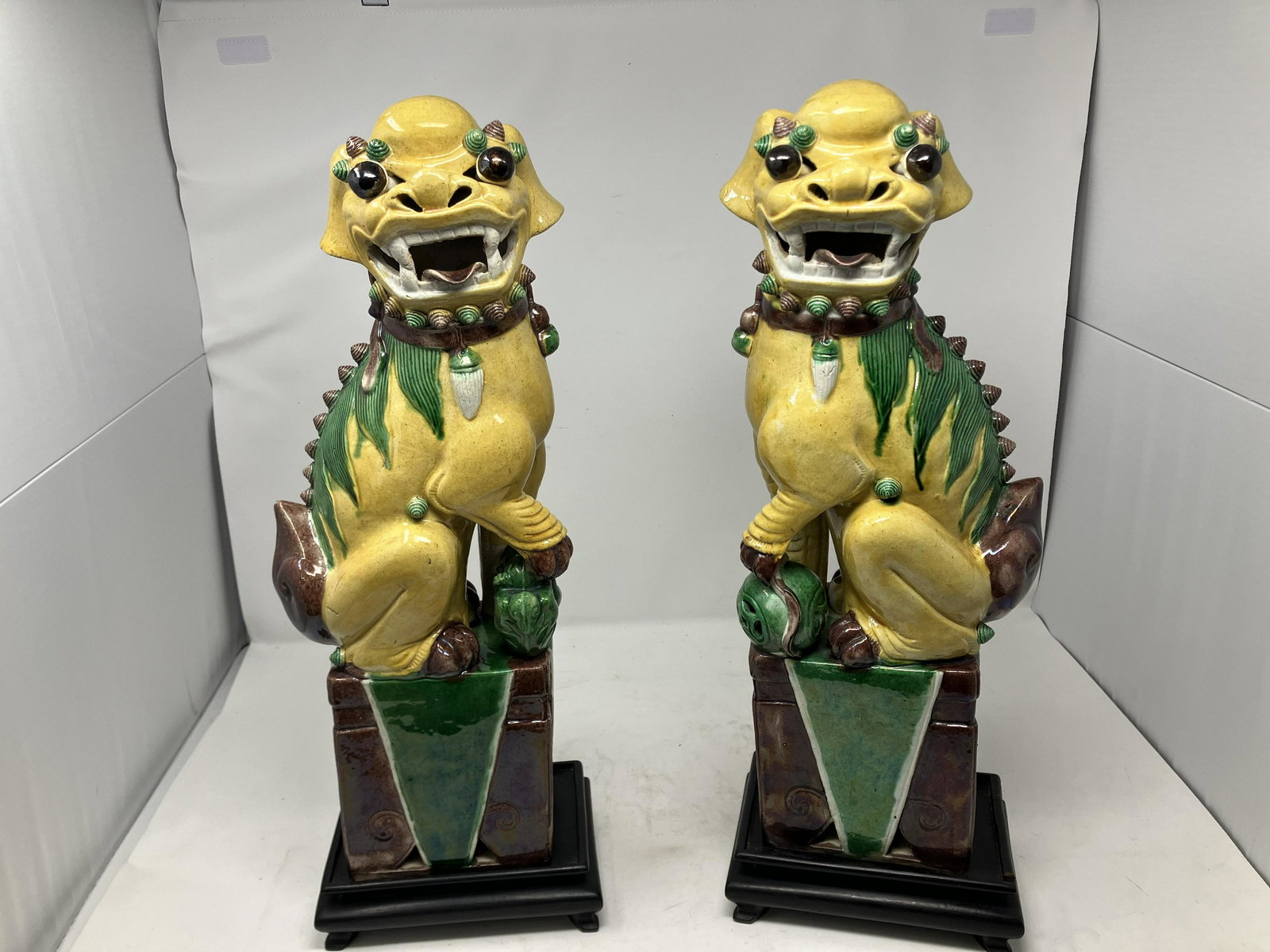 Pair of Pottery Glazed Chinese Foo Dogs (1 of 5)