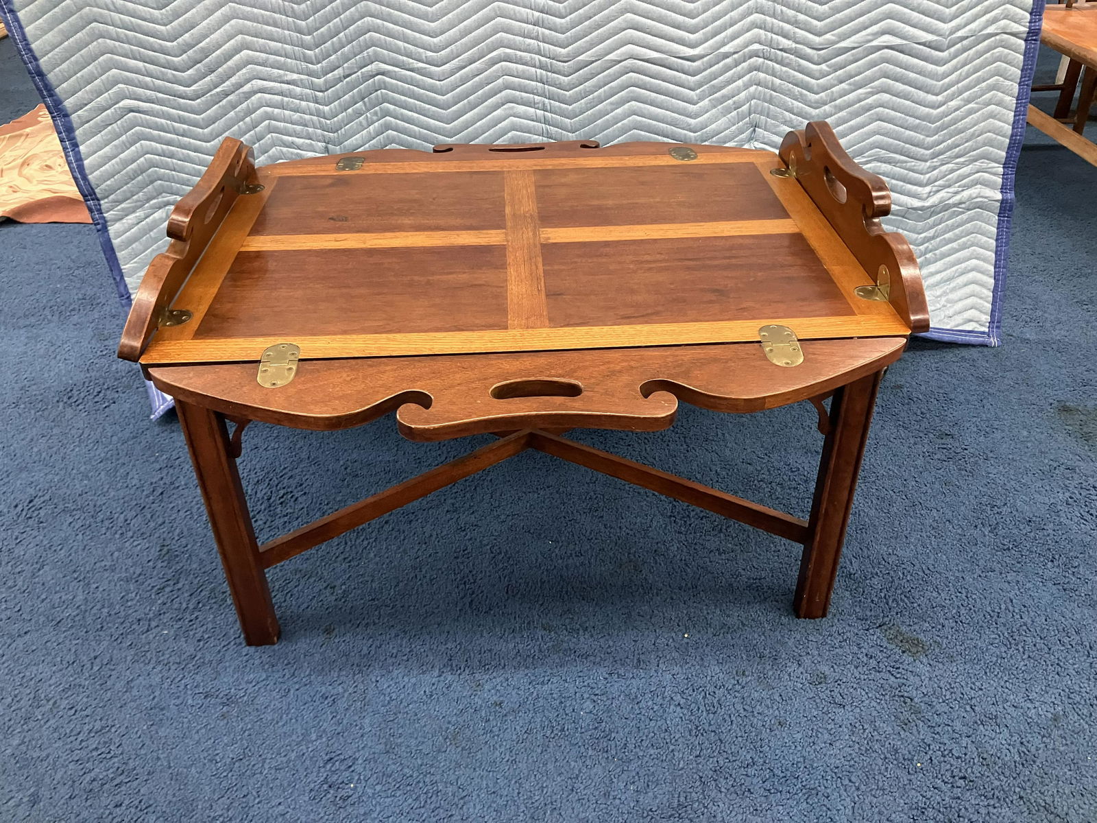 Thomasville Chinese Chippendale Table: Measures 19" x 40" x 32". Signed on base with Chinese Chippendale designs.