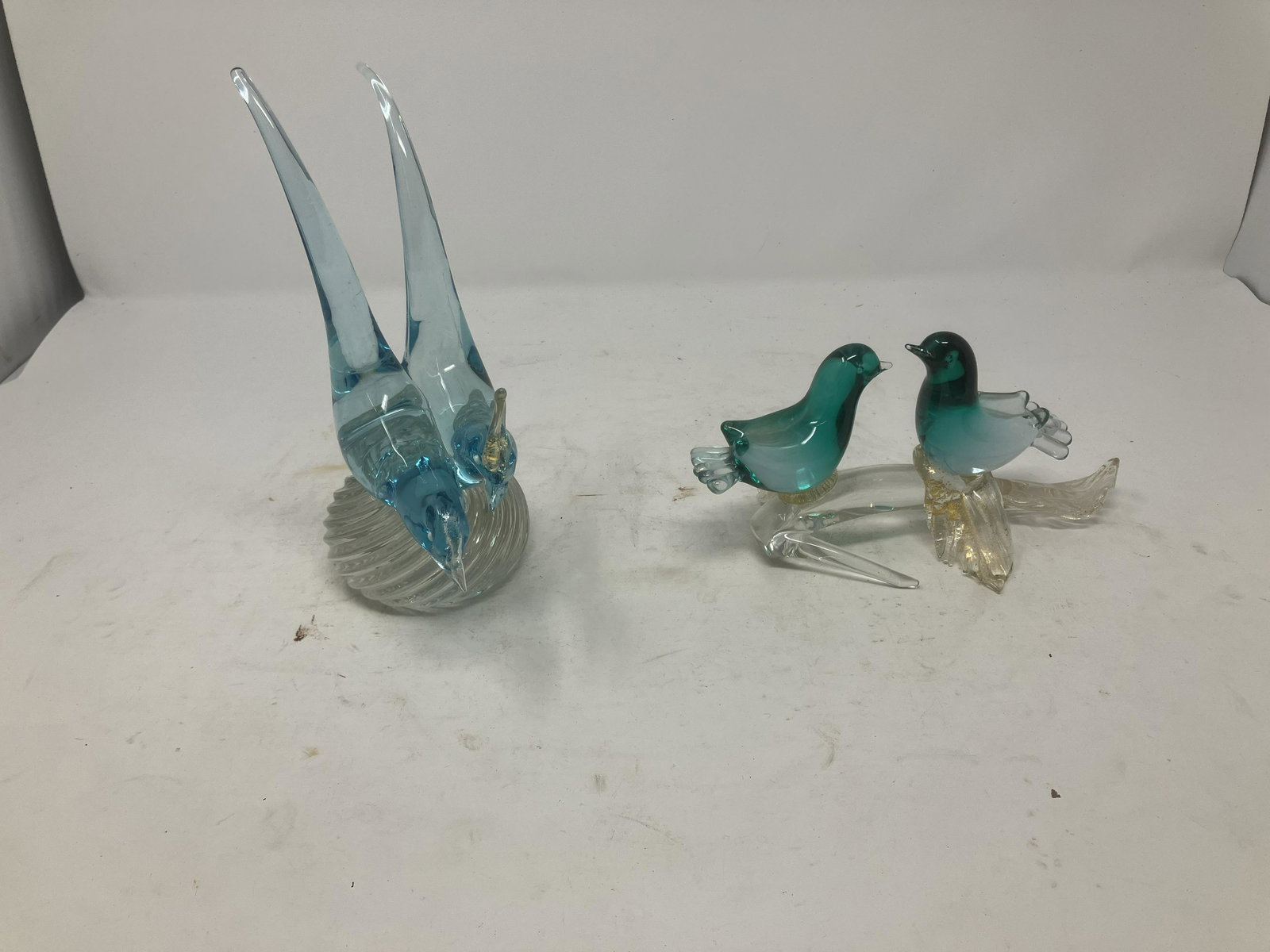 Two Murano Style Art Glass Bird Figurines (1 of 2)