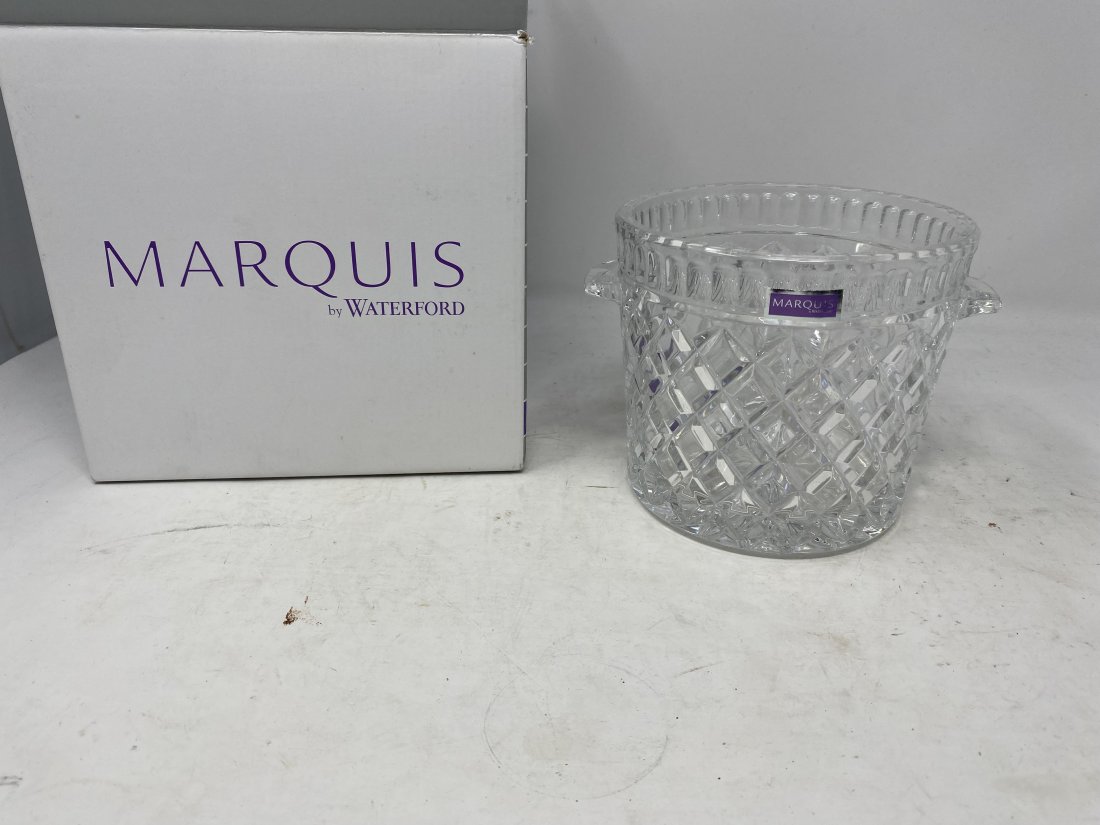 Waterford Lovett Ice Bucket: in original box 8"x8"x8", ice bucket is 3"x8"