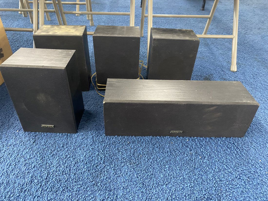 Jensen Home Entertainment System (1 of 3)