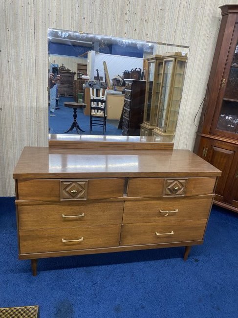 Mid-Century Modern Dresser with Mirror: bow front two top drawers, signed Bassett in drawer