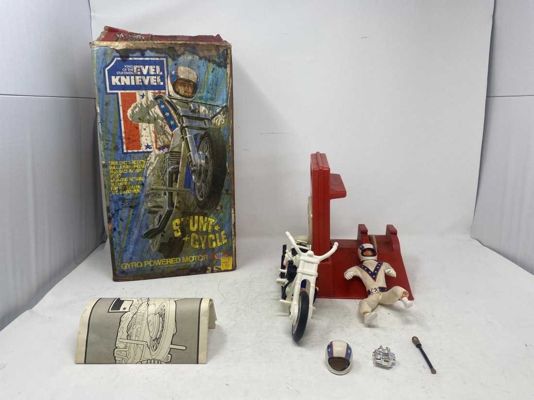 Ideal Evil Knievel Stunt Cycle (1 of 11)