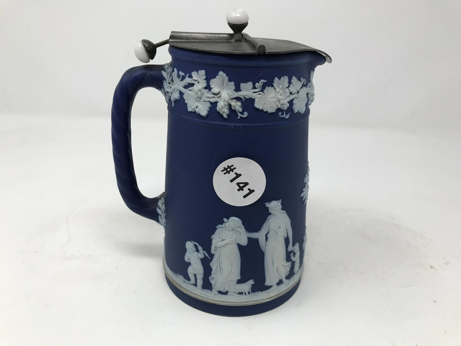 Wedgwood Jasperware Covered Sryup: 6.5"H.