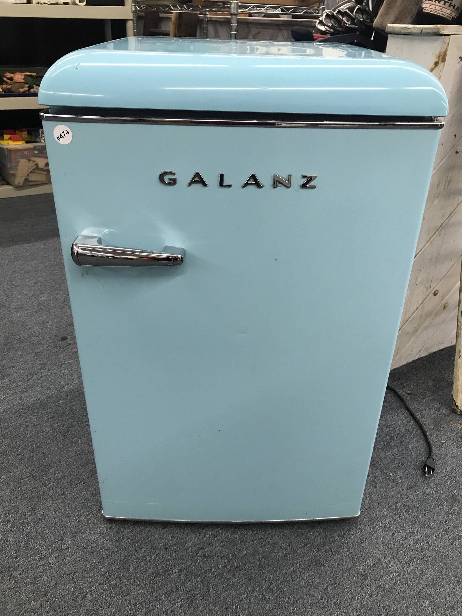 Galanz Mini Fridge Auction