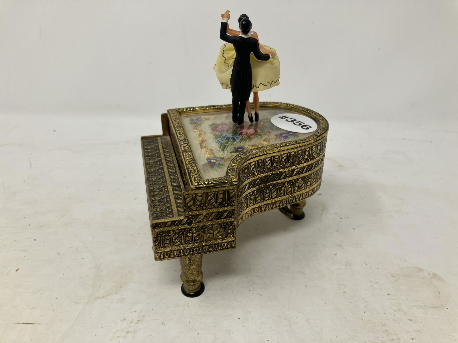 Reuge Piano Form Music Box (1 of 4)