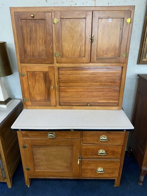 Antique Porcelain Top Kitchen Cabinet (1 of 7)