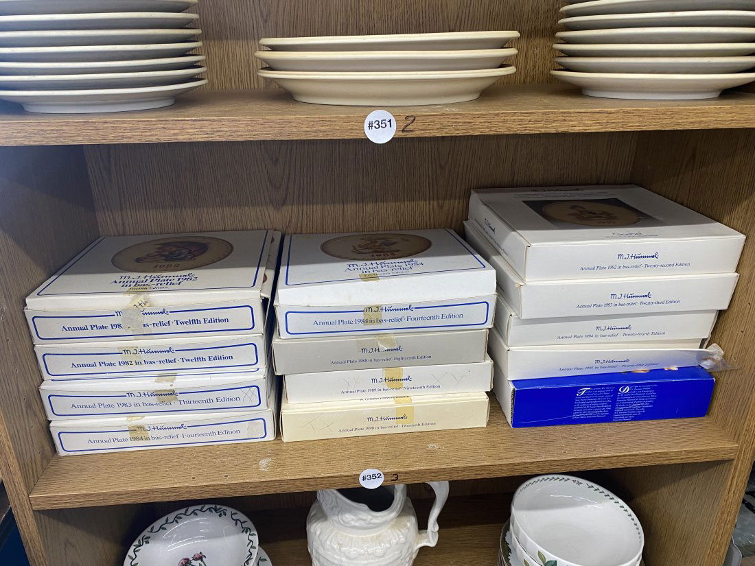 Hummel Plates (1 of 4)