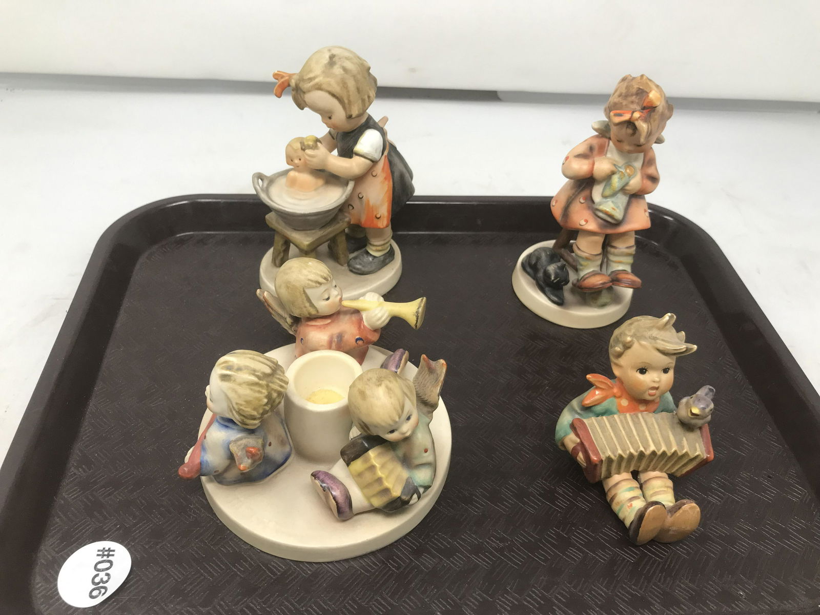 Four Hummels (1 of 4)