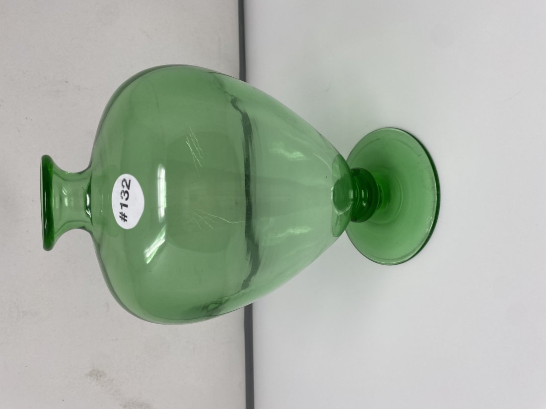 Steuben Style Green Bulbous Vase: Measures 10" x 5", hand blown