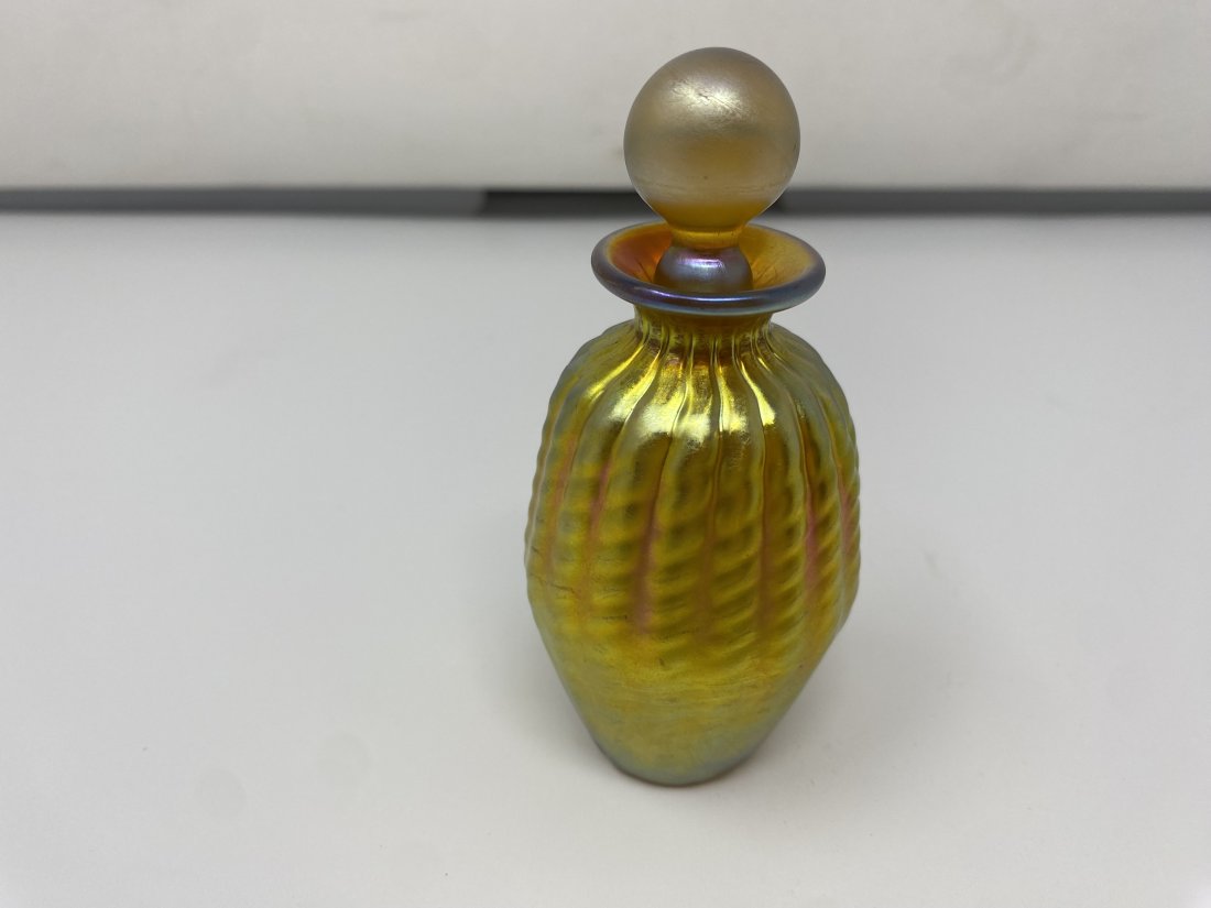 Steuben Aurene Perfume Bottle (1 of 5)