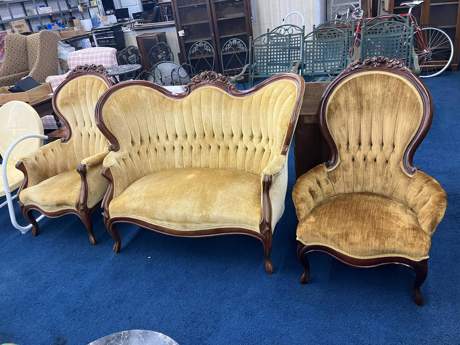 Three Piece Victorian Parlor Suite Auction three-piece-victorian-parlor-suite-auction