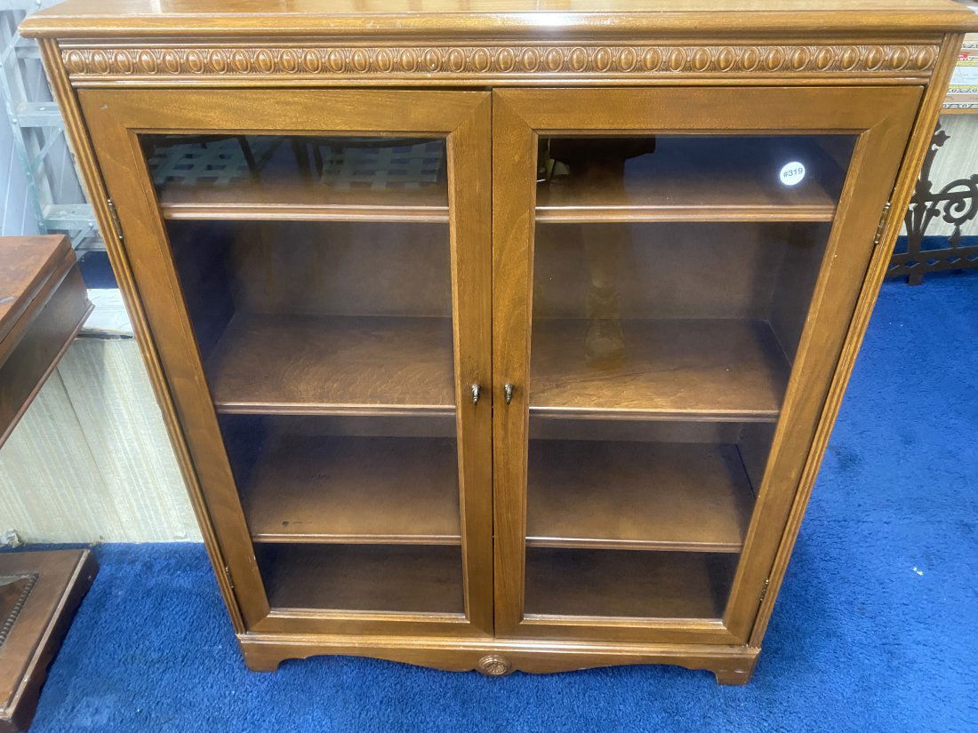 Vintage Mahogany Two Door Bookcase (1 of 6)