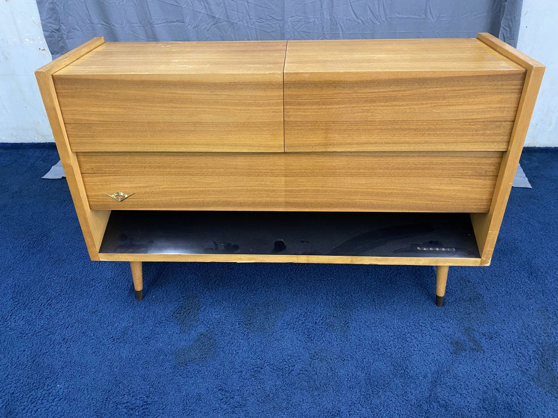 MCM Grundig German Stereo (1 of 10)