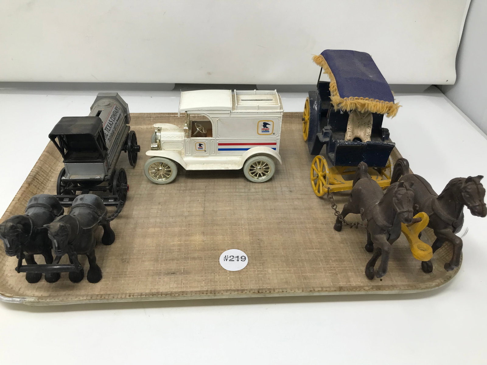 Two Surry's with Horses & A US Mail Bank (1 of 5)