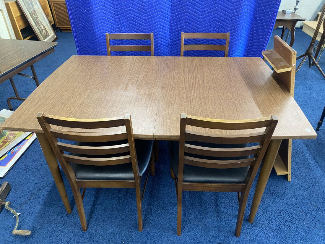 MCM Table and Chairs (1 of 6)