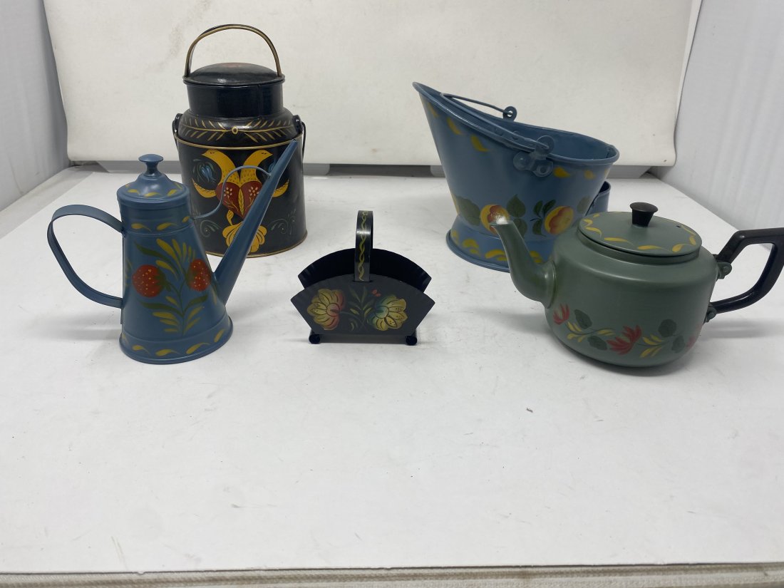 Grouping of Toleware (1 of 7)