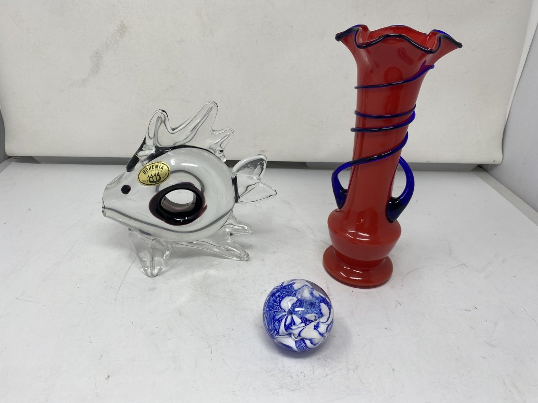 Art Glass Lot: Includes a 10" H vase with applied design, a Bohemian fish & paperweight.