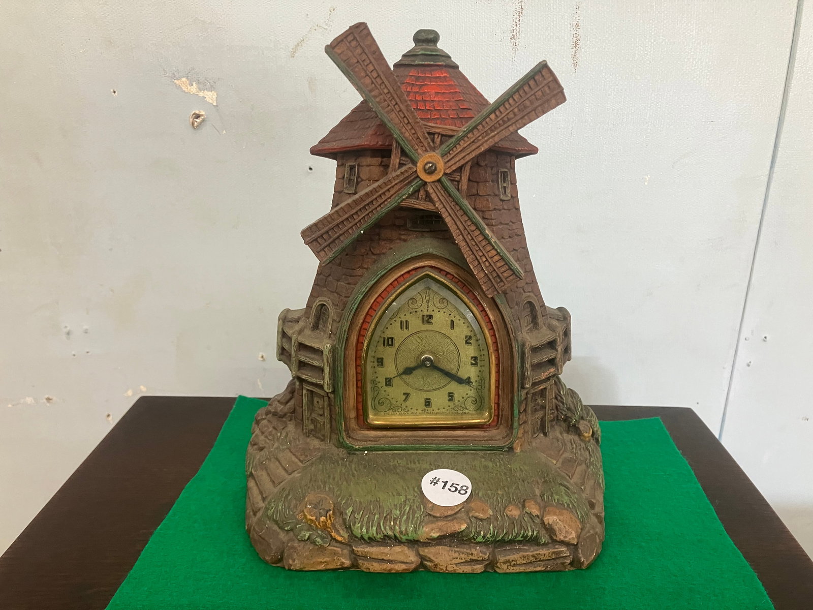 Lux Windmill Clock (1 of 5)