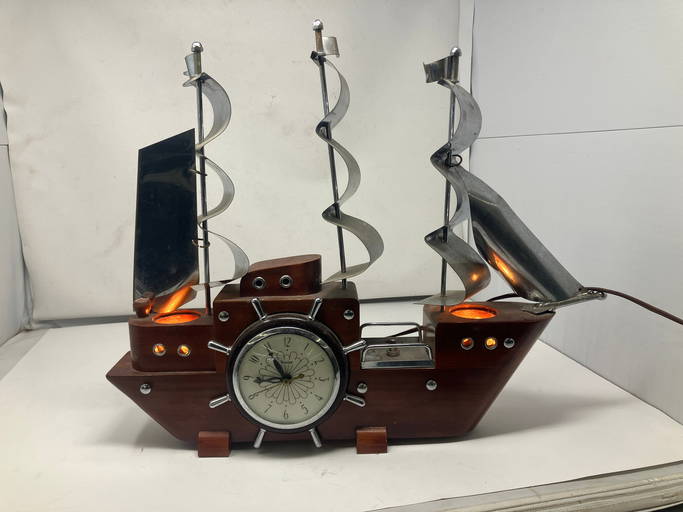 United Ships Clock
