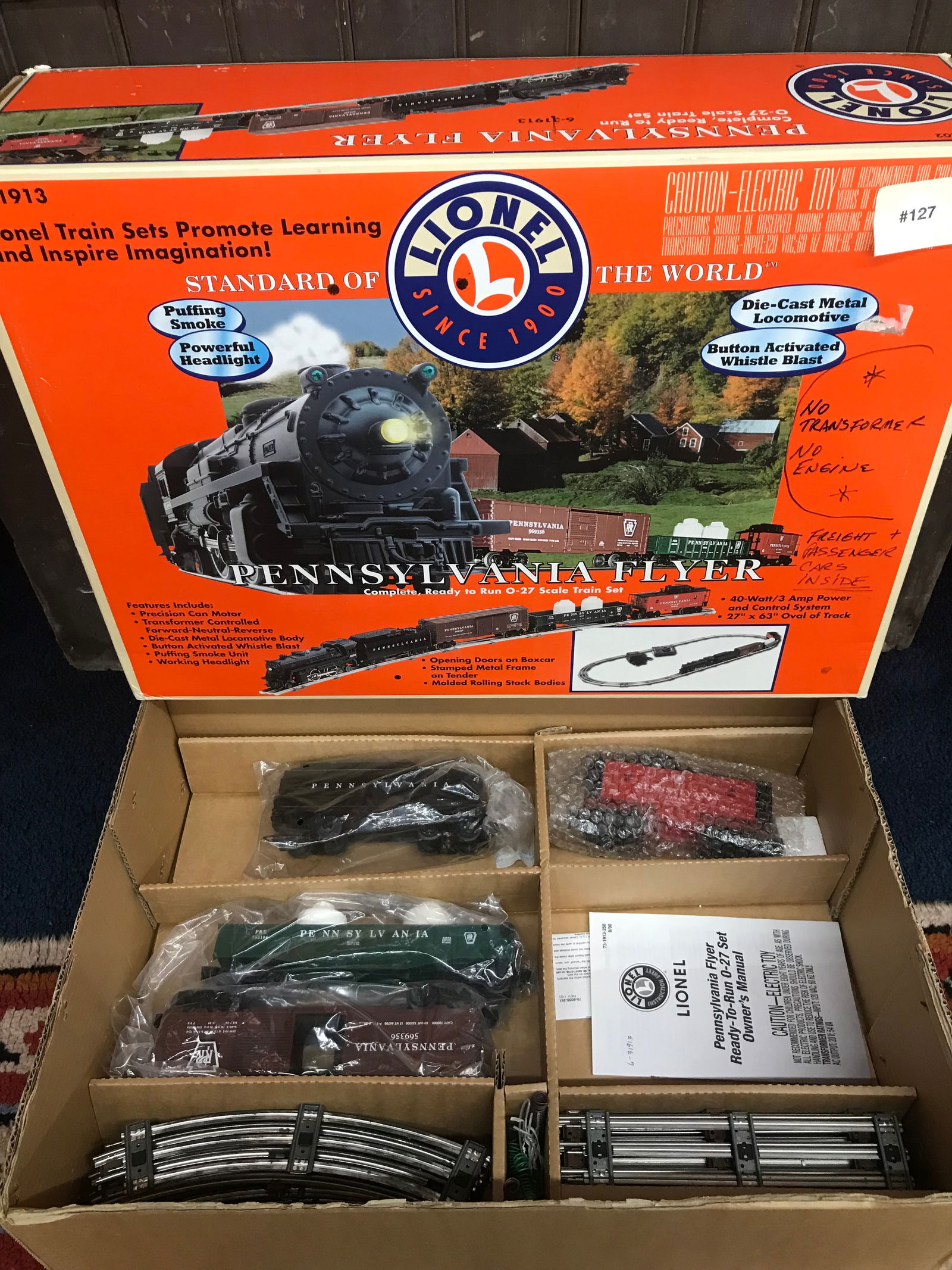 Lionel Pennsylvania Flyer Train Set (1 of 4)
