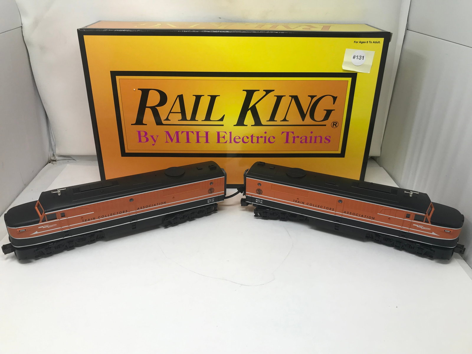 Rail King Alco Pa Diesel AA Set: Two engines in original 5" x 21" x 12" box, engines measures 13" L.