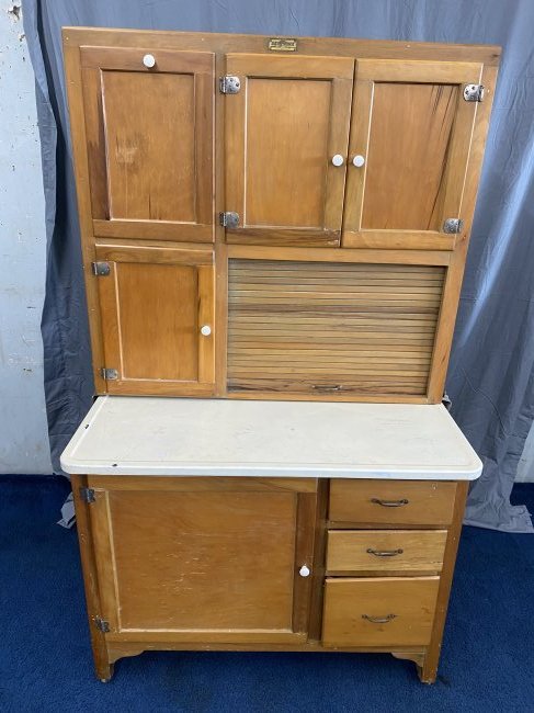 Keystone Porcelain Top Kitchen Cabinet (1 of 10)