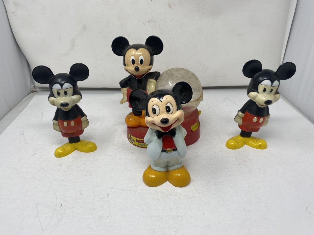 Vintage Mickey Mouse Toys (1 of 8)