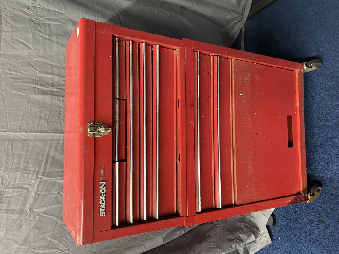 Craftsman Stackable Tool Chest (1 of 6)