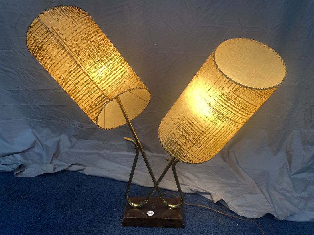 Mid Century Modern Table Lamp (1 of 9)
