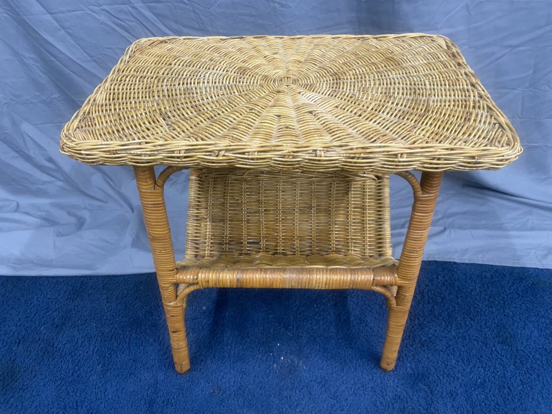 Rattan & Wicker Table (1 of 5)