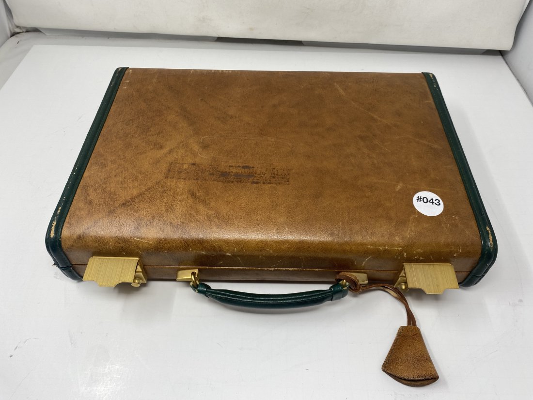 Vintage Backgammon Game (1 of 3)