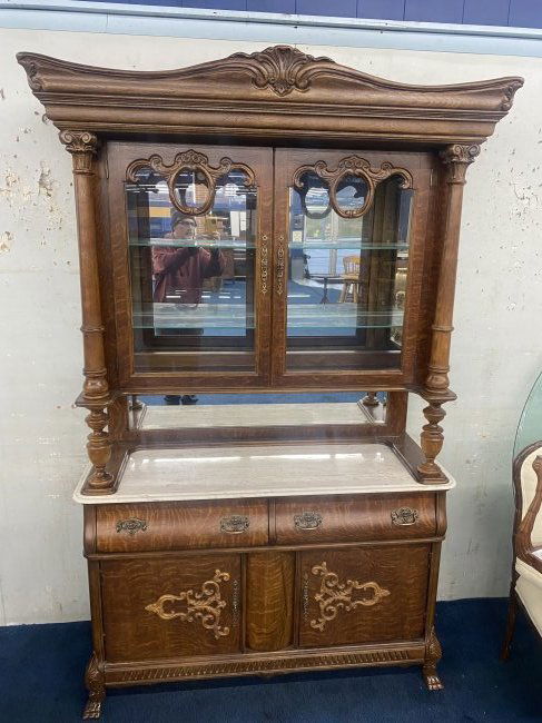 Pulaski Oak Marble Top Sideboard (1 of 11)