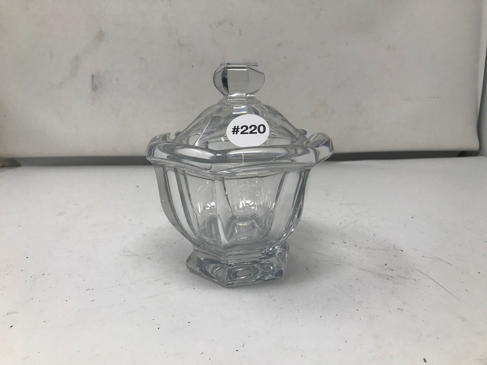 Baccarat Bretnage Harcout Lidded Jar (1 of 3)