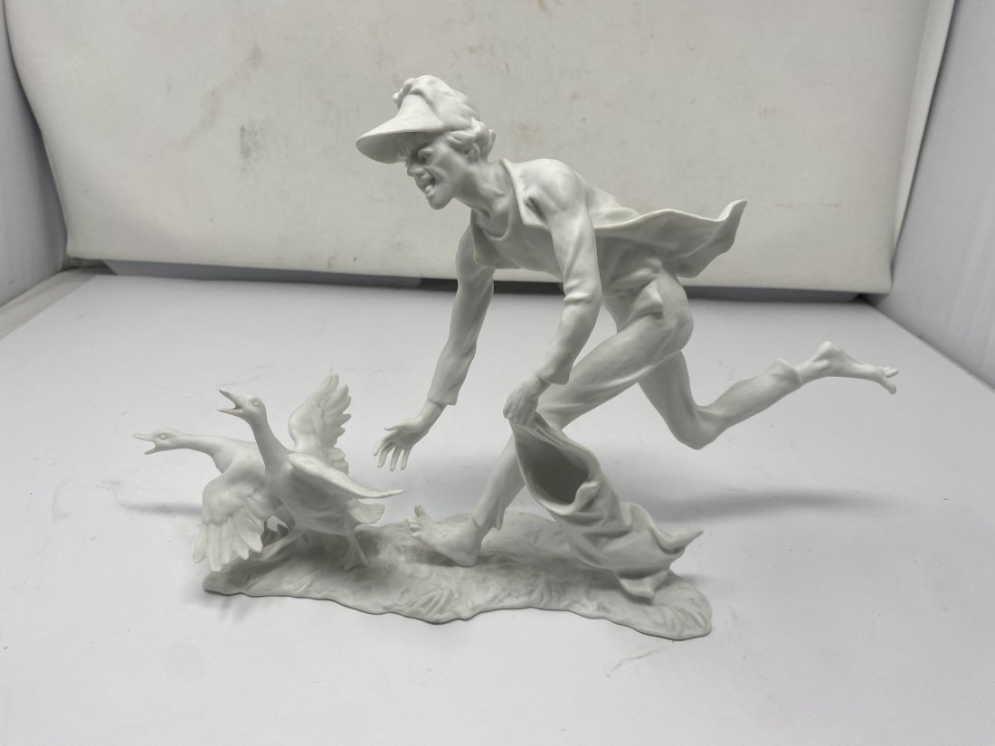 Kaiser Porcelain Bird Hunter Figurine (1 of 5)