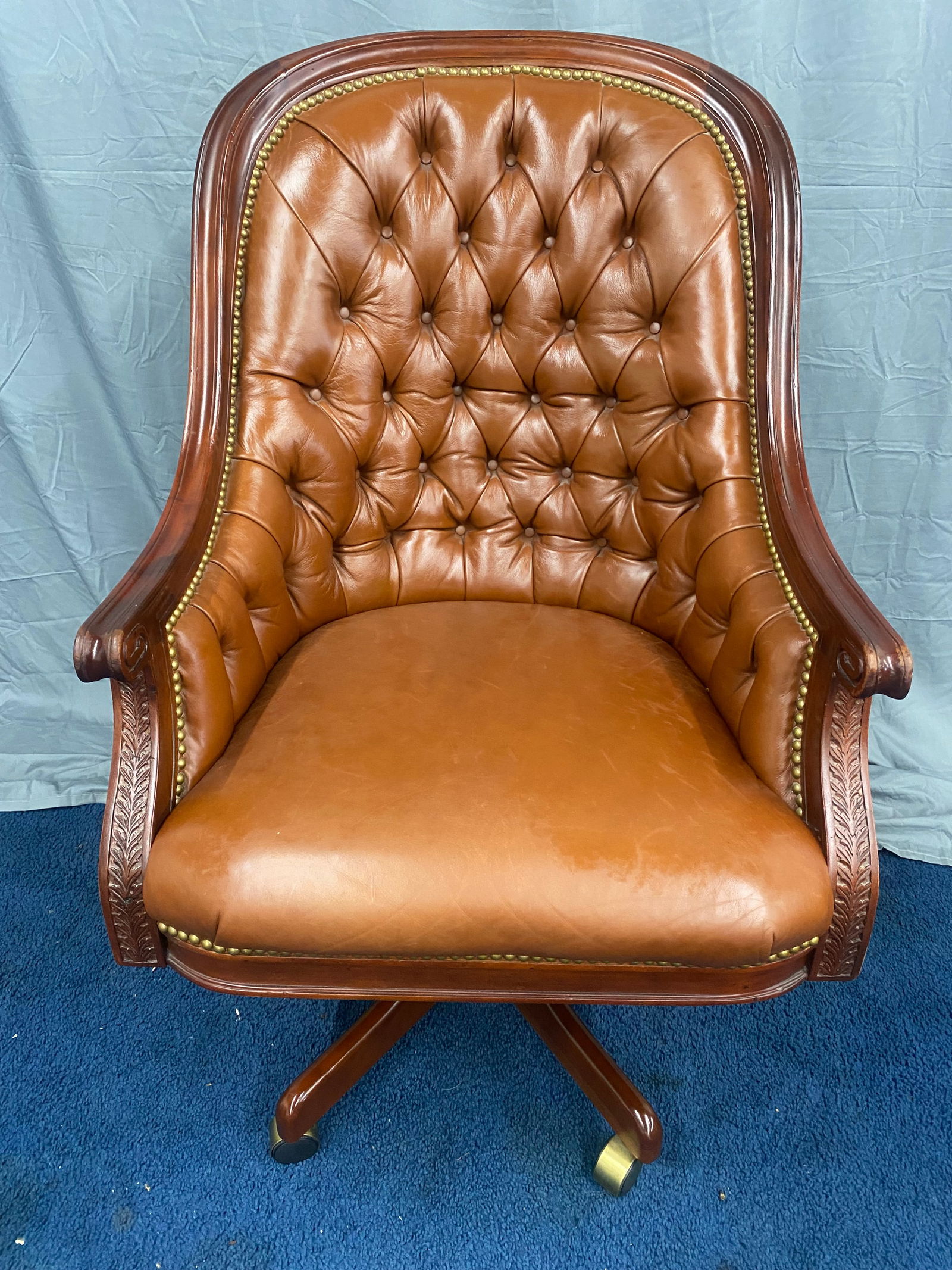 Sam moore store leather chair