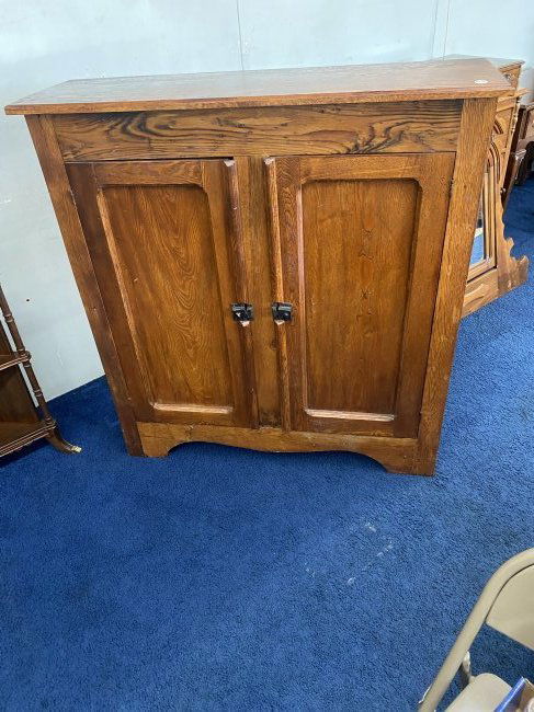 Antique Oak Pie Safe (1 of 5)