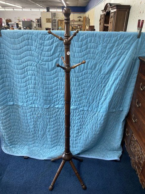 Antique Oak Clothes Tree (1 of 4)