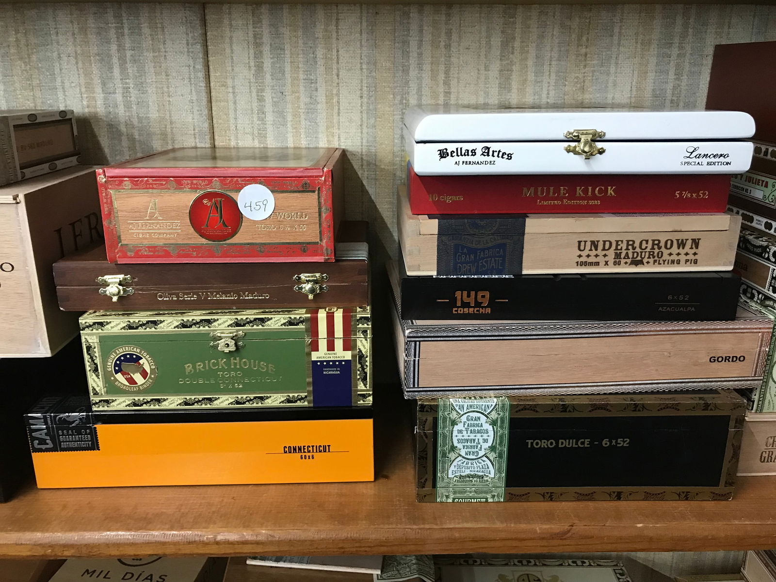 Cigar Boxes: Approx. 35 empty boxes
