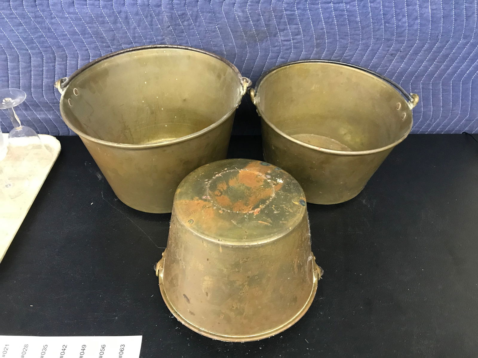 Graduated Ste of Brass Buckets (1 of 4)