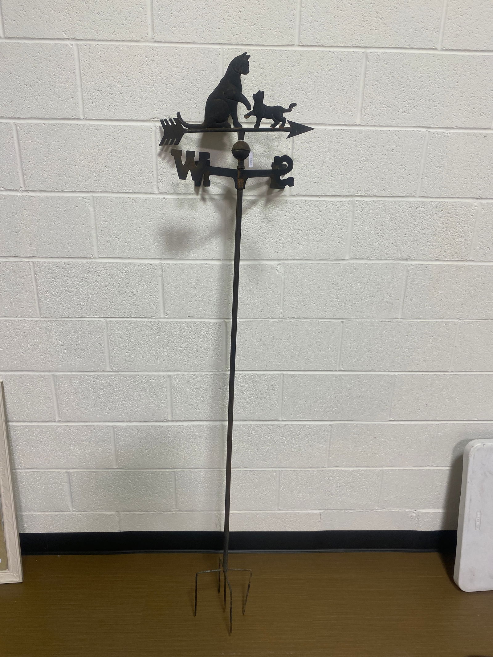 Iron Cat Weathervane (1 of 3)