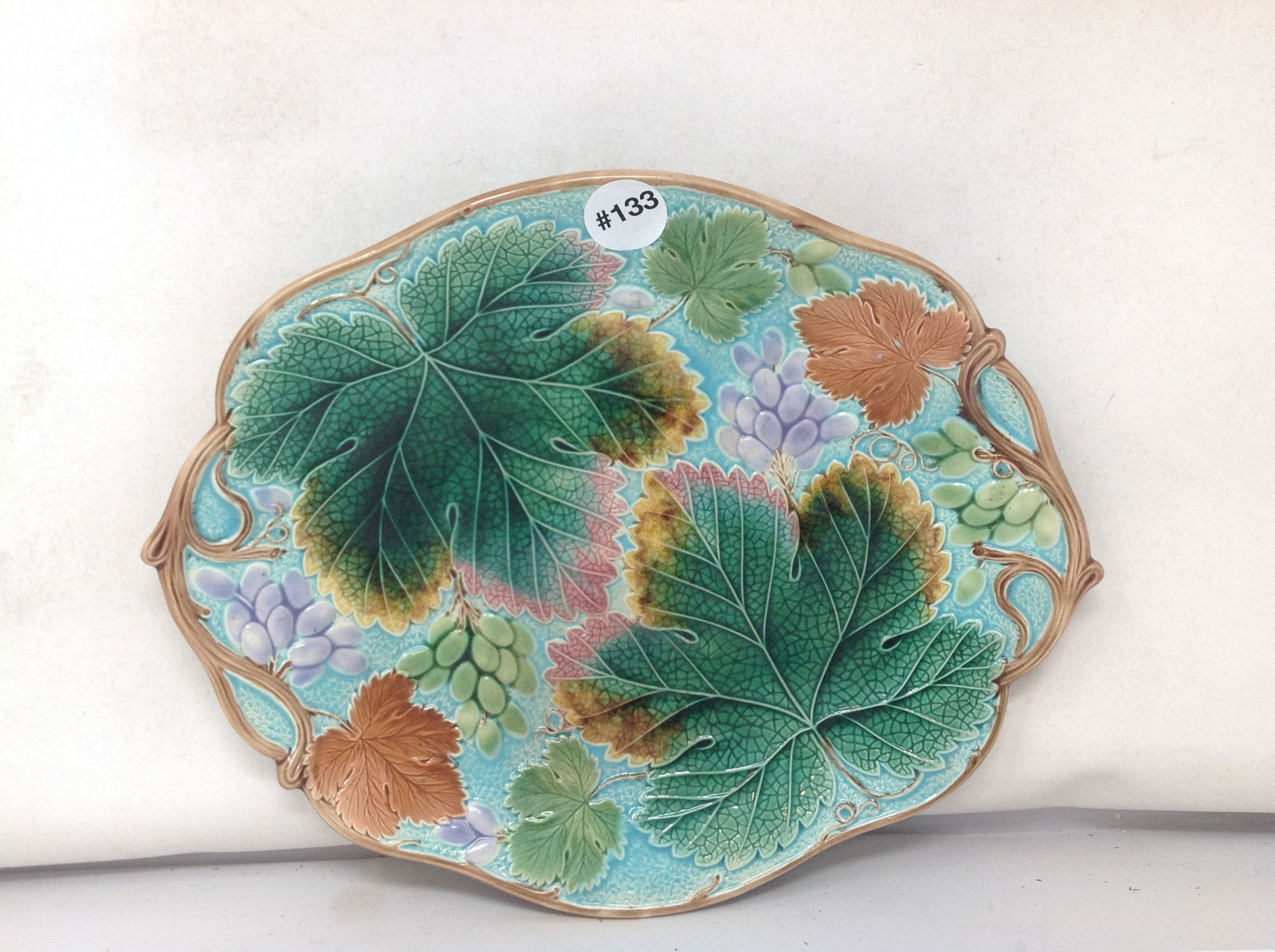 Majolica Wedgwood Platter (1 of 2)