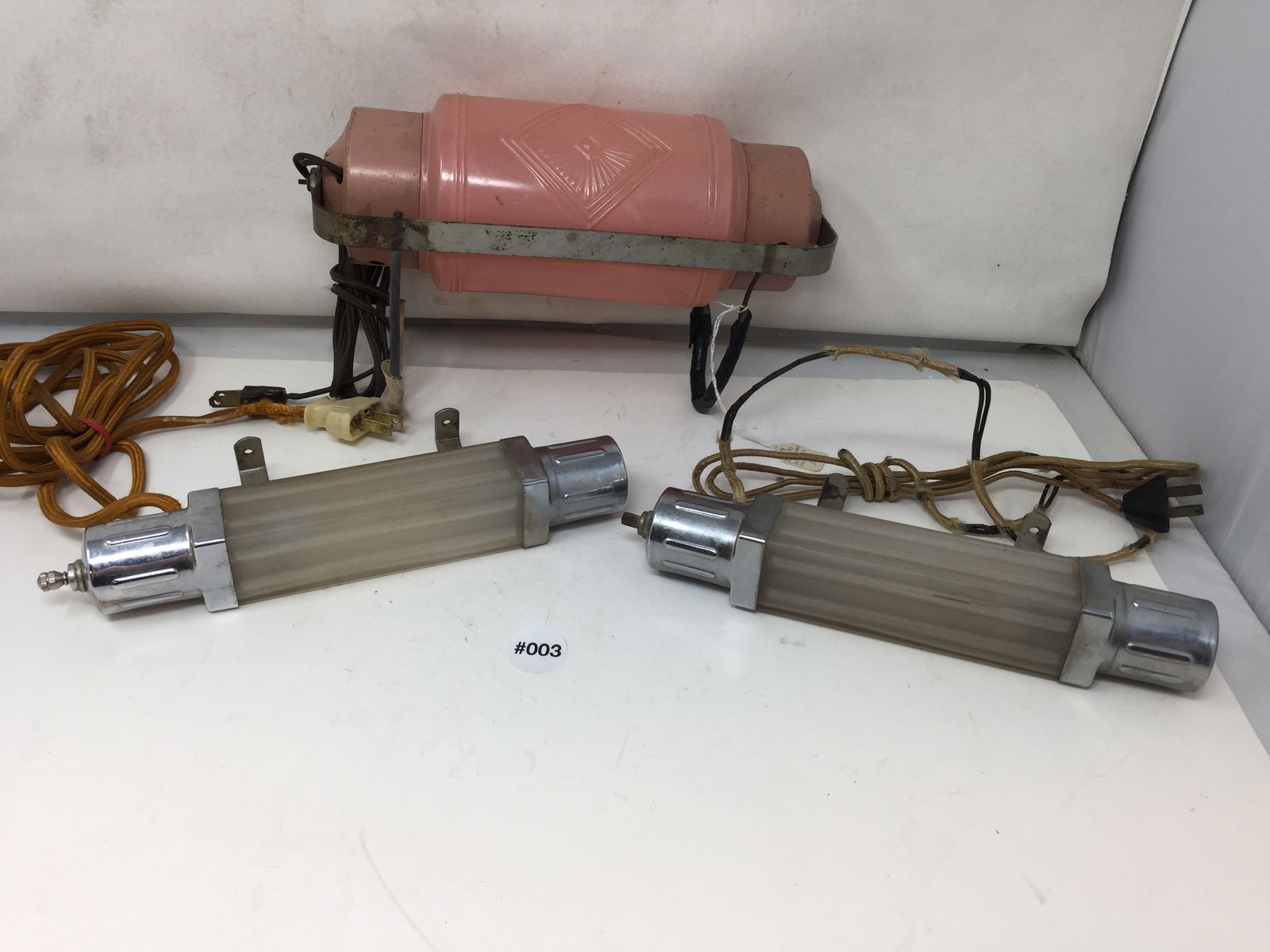 Art Deco Wall Lights (1 of 6)