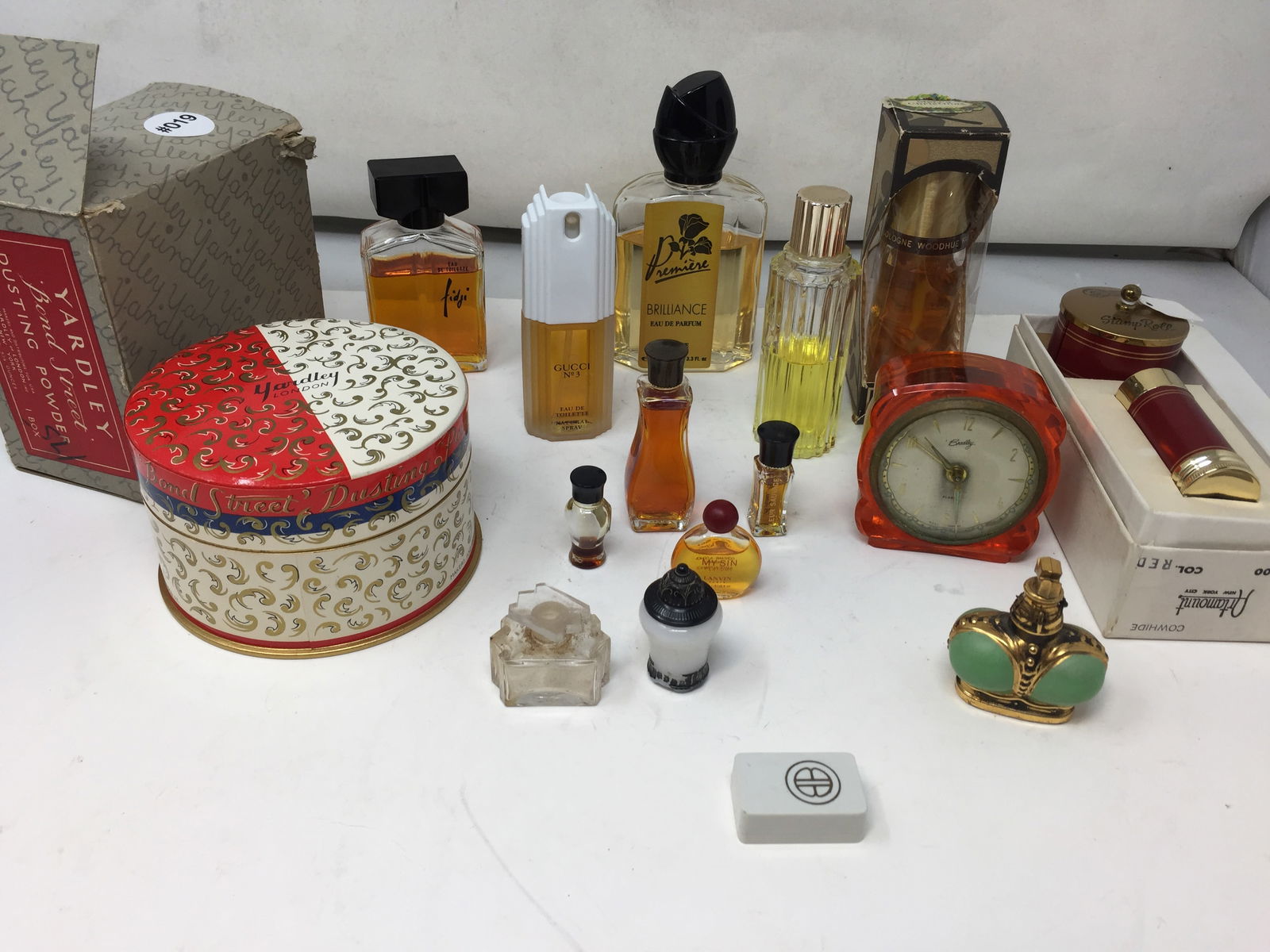 Perfume Lot: Tallest 5" H, shortest 1.5". Includes Gucci No. 3.