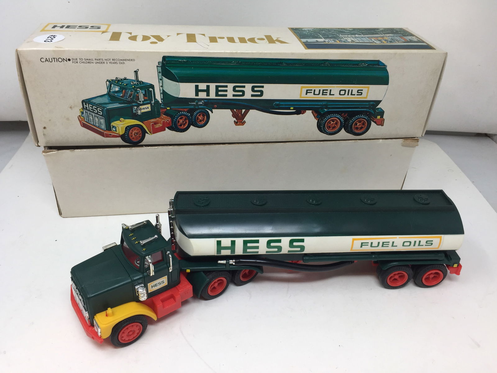 1st Edition Hess Truck (1 of 6)