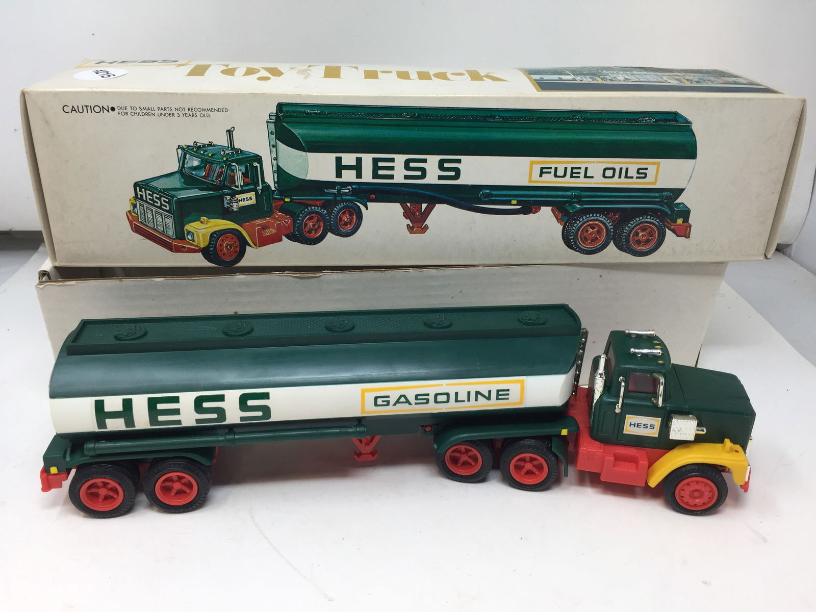 1st Edition Hess Truck (1 of 5)
