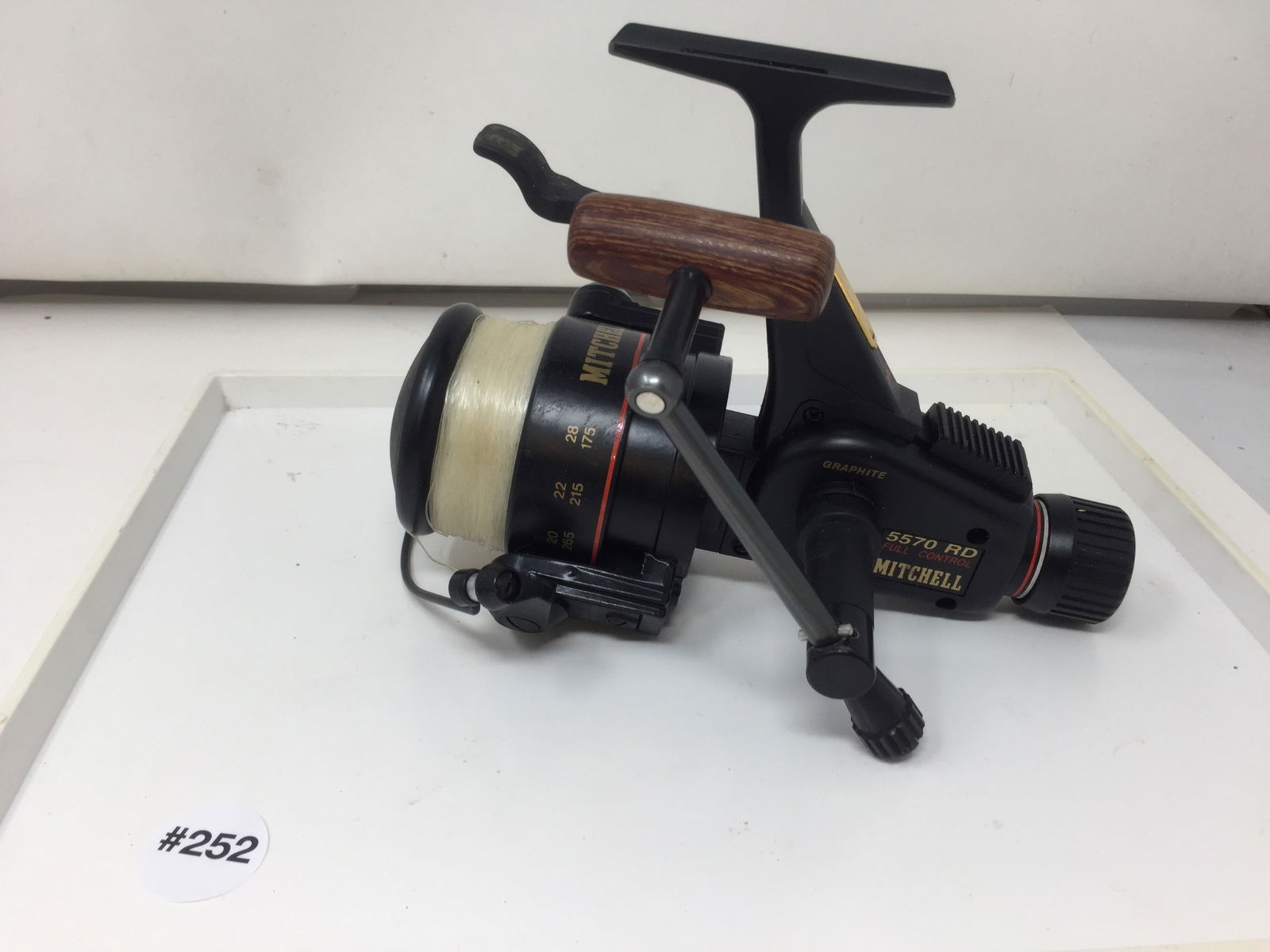 Mitchell Fishing Reel (1 of 5)