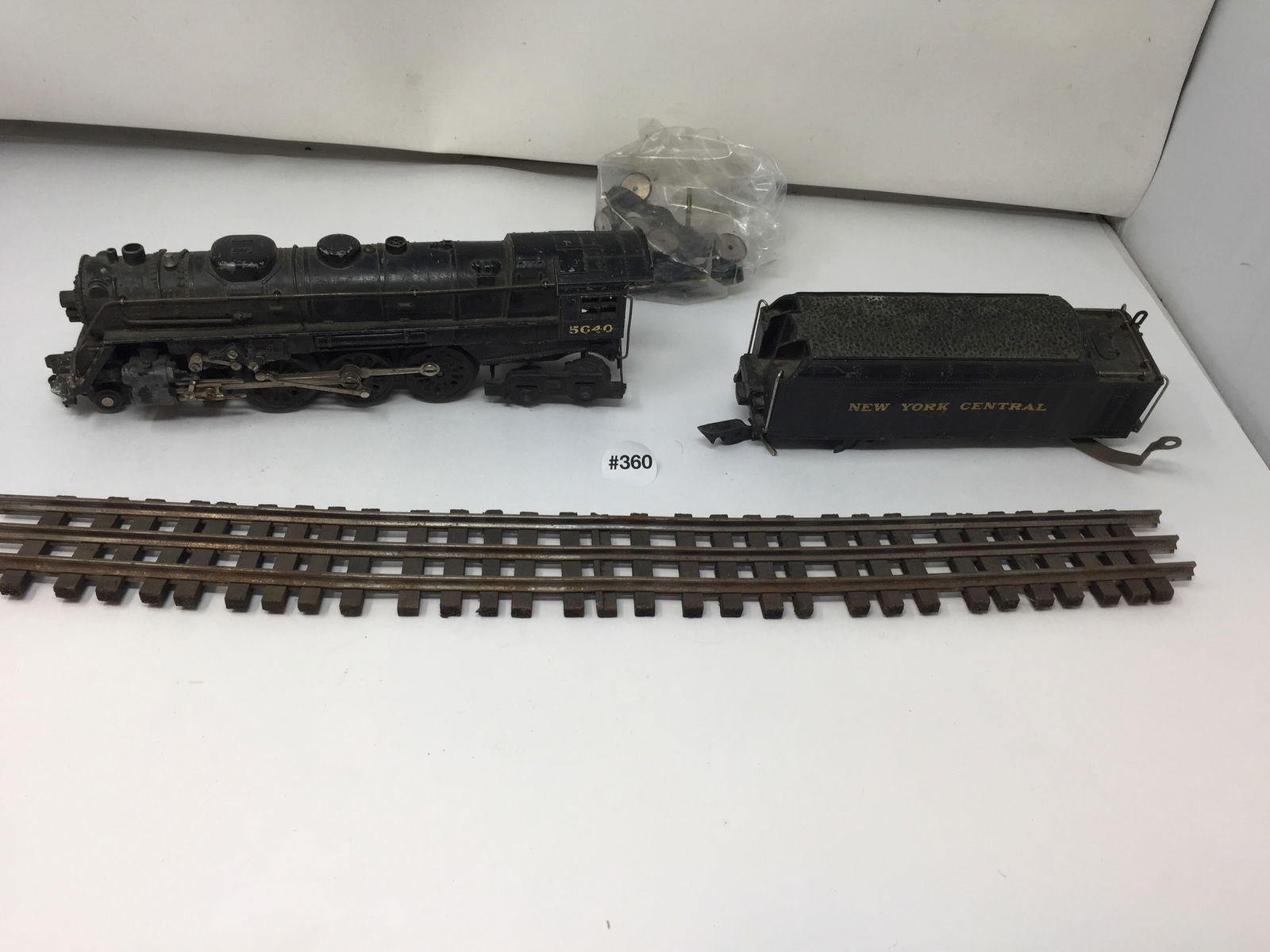 3 Lionel Train Pcs (1 of 8)