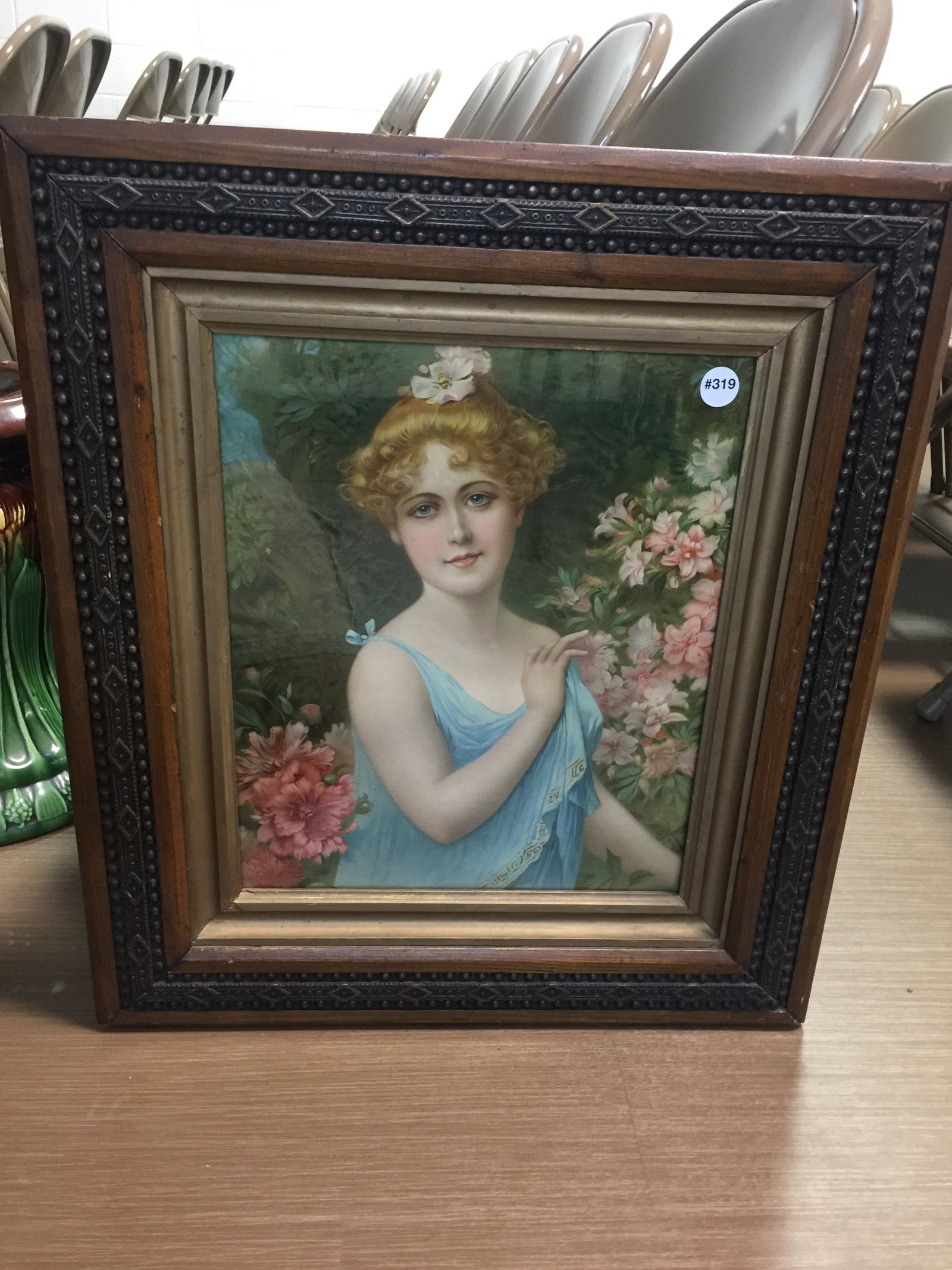 Victorian Litho: oak frame is 26" x 22", exposed is 17" x 13"