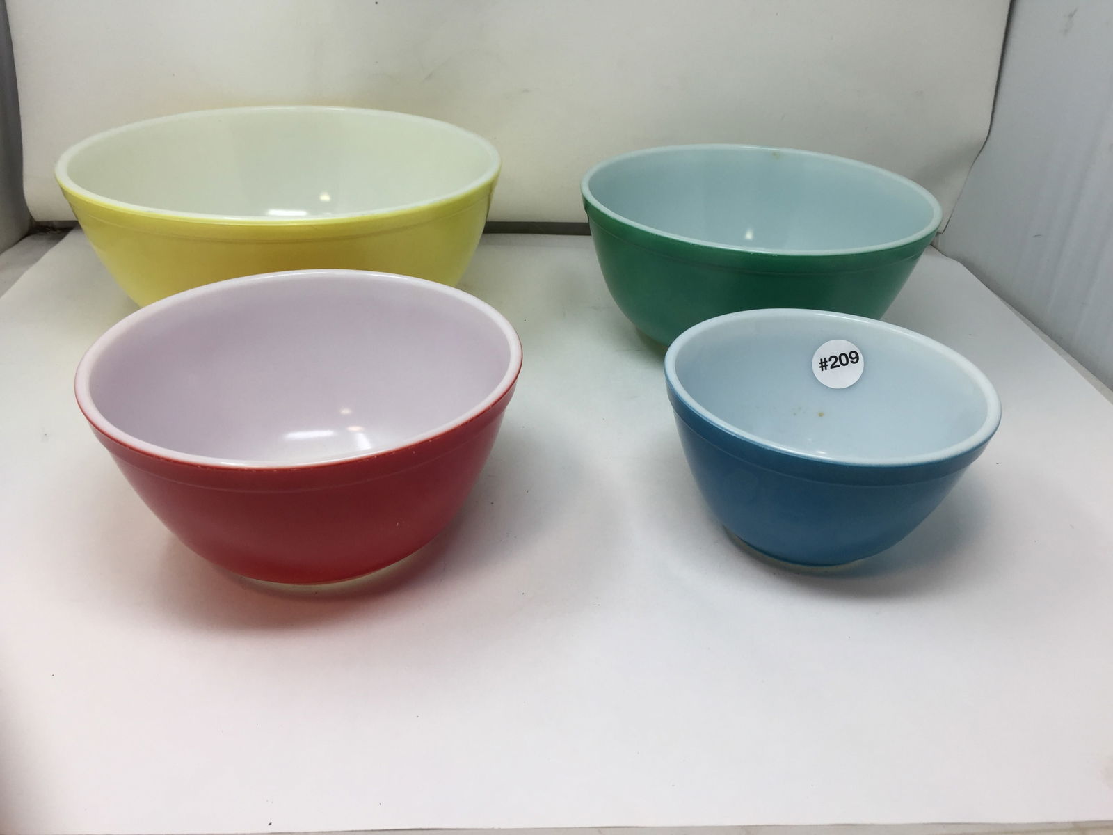 Nest of Four Pyrex Bowls (1 of 6)